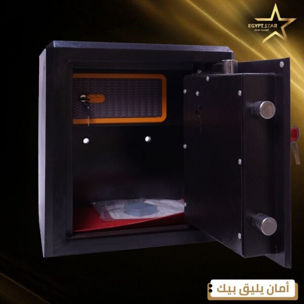⁦Black star-45⁩ - الصورة ⁦2⁩